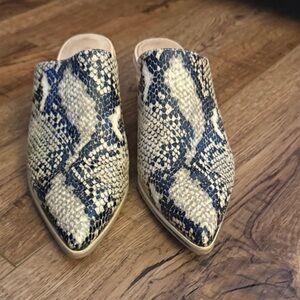 Chocolat Blu Clint brown snake embossed size 39 Women's Mules